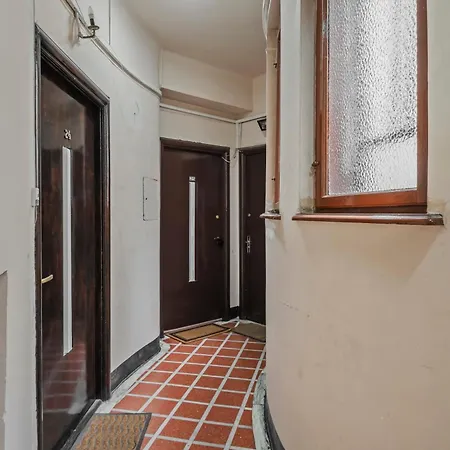 Cozy Premium Studio, Near Old Town Апартаменты *