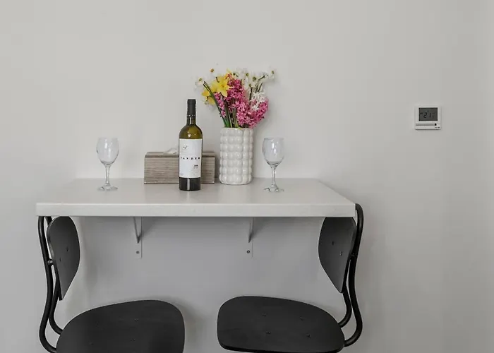 Cozy Premium Studio, Near Old Town Apartment Bukarest